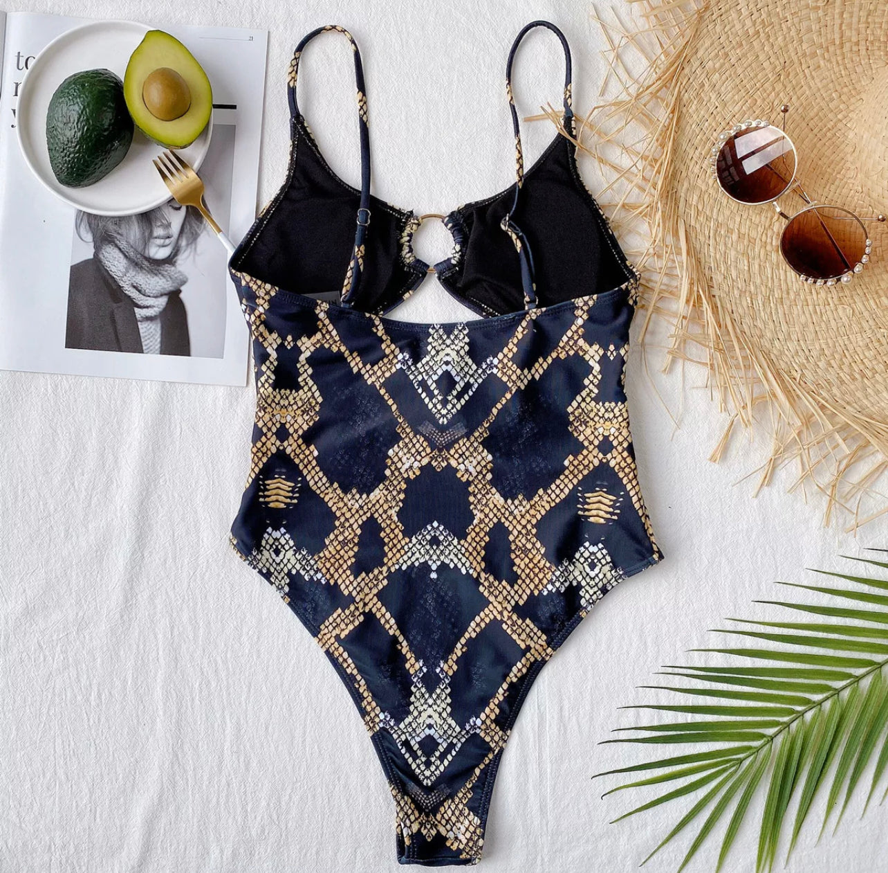 Mou Aér Amanda Cut-out Animal print 1-pc beach wear
