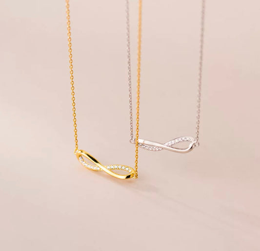 The Intricata Infinity Necklace