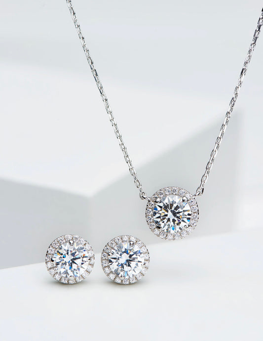 The Stella Round Moissanite Set by Intricata co.