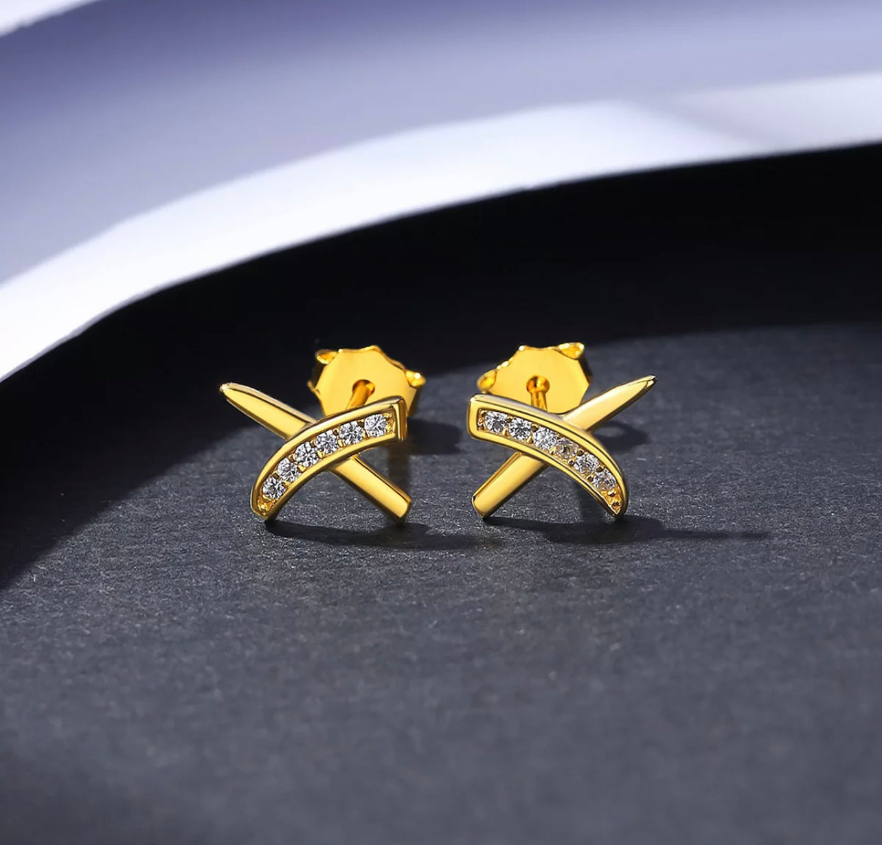 The Parisian Hug Stud Earring by Intricata co.