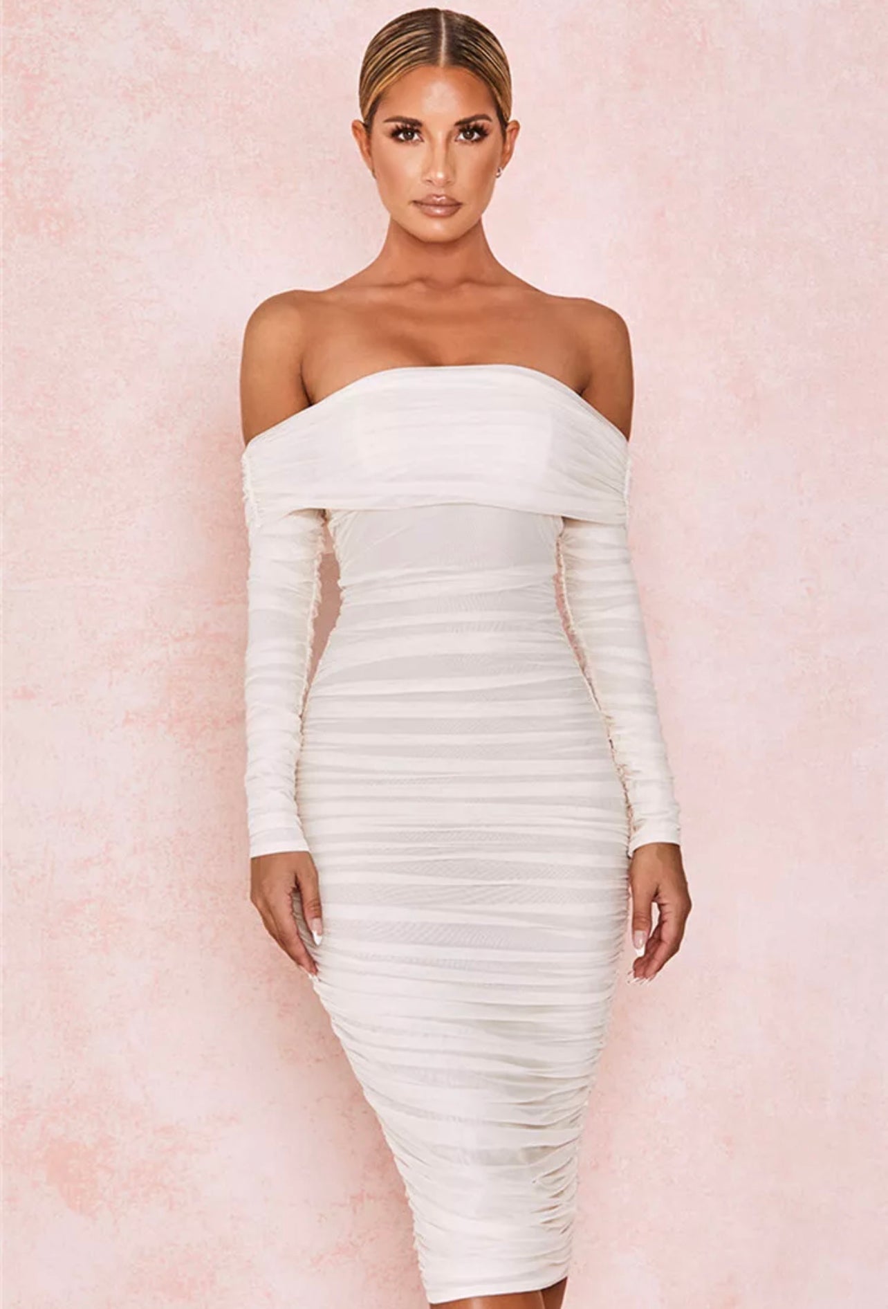 Mou Aér Arata Off-shoulder Dress